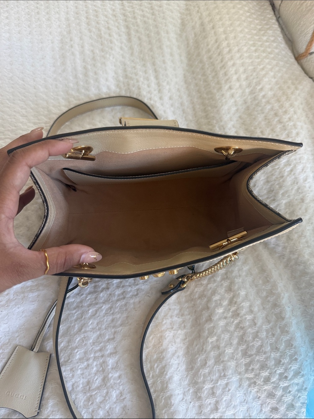 Authentic Gucci GG Supreme Padlock Shoulder Bag - Picture 11 of 14